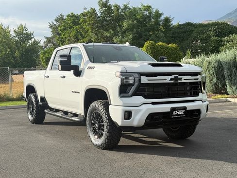 Used 2024 Chevrolet Silverado 3500 LTZ w/ LTZ Plus Package AWD/4WD image 1