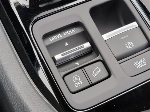 New 2025 Honda Pilot Touring image 15