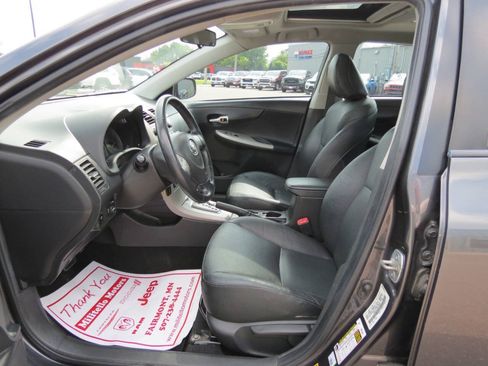 Used 2010 Toyota Corolla S FWD image 13