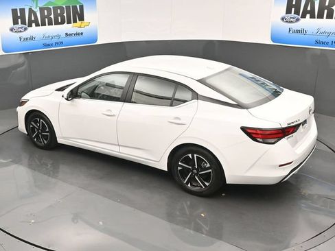 Used 2025 Nissan Sentra SV FWD image 23
