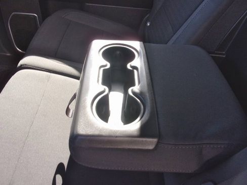 Used 2024 GMC Sierra 1500 Elevation image 29