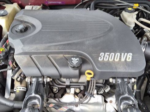 Used 2009 Chevrolet Impala LT w/ Luxury Edition Package FWD image 26