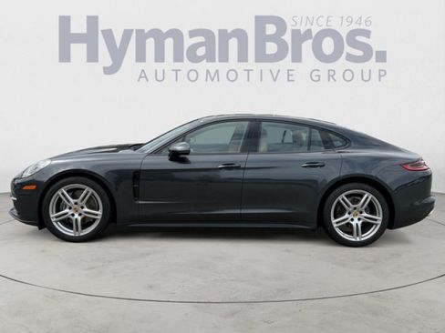 Used 2019 Porsche Panamera image 6