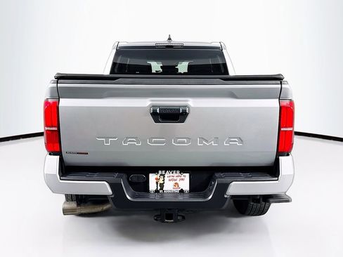 Used 2024 Toyota Tacoma TRD Sport image 8