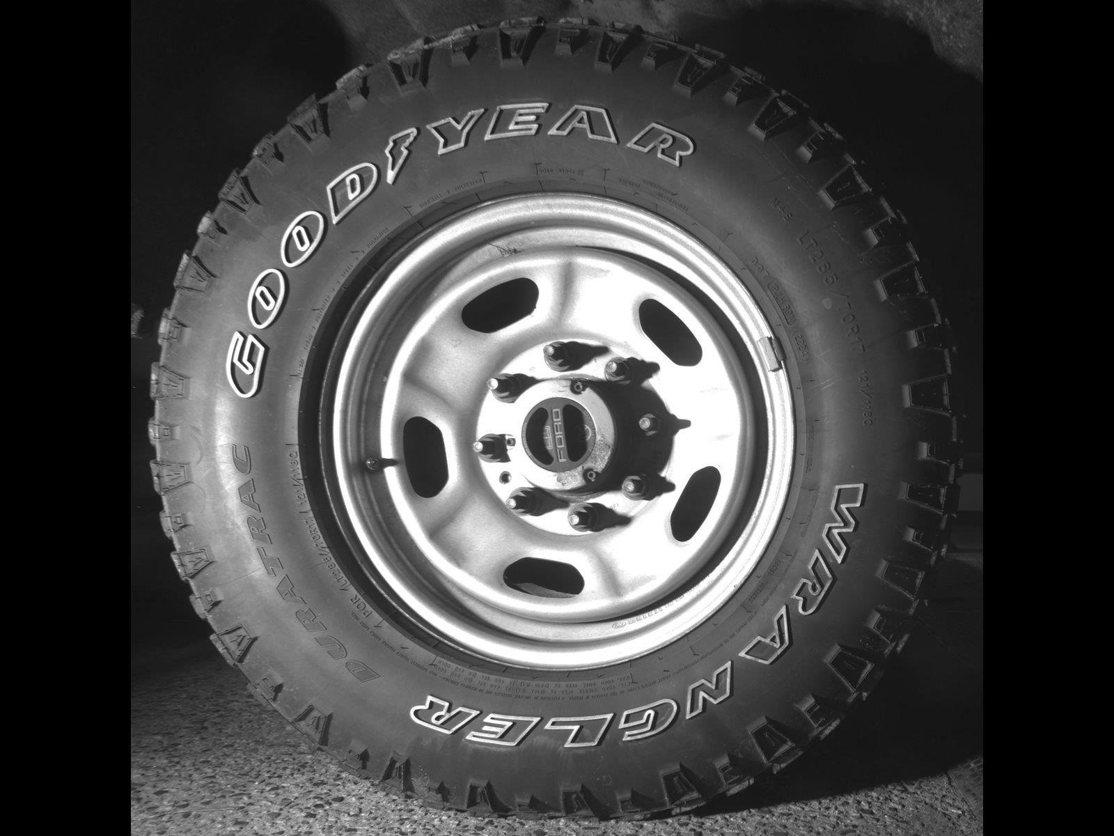 Used 2024 Ford F250 XL w/ XL Off-Road Package AWD/4WD image 16