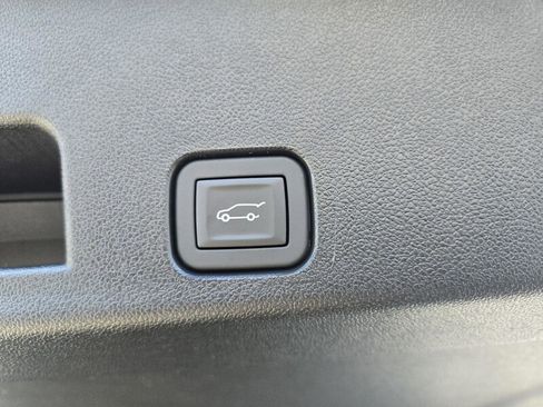 New 2026 GMC Acadia Elevation w/ Black Edition image 8