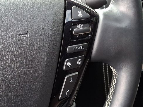 Used 2023 INFINITI QX80 Premium Select w/ Cargo Package image 25