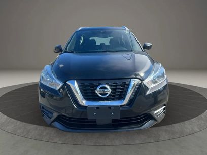 Used 2020 Nissan Kicks SV