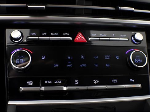 New 2025 Hyundai Santa Fe SEL FWD image 19