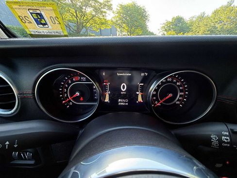 Used 2020 Jeep Wrangler Unlimited Rubicon w/ Quick Order Package 28Y Recon AWD/4WD image 26