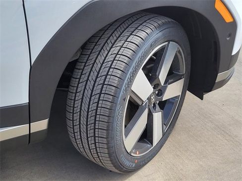 New 2026 Hyundai Santa Fe Limited image 5