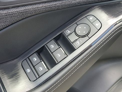 Certified 2023 Nissan Rogue SV image 27