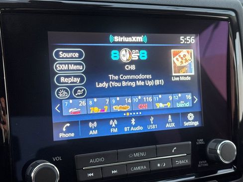 Used 2024 Nissan Frontier SV w/ SV Convenience Package image 16