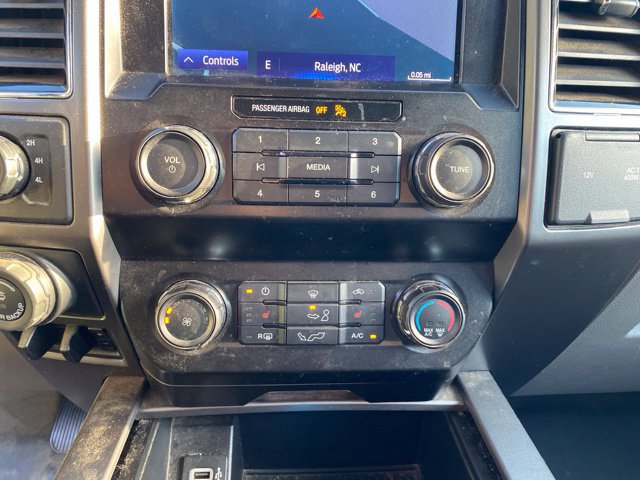 Used 2020 Ford F150 XLT w/ Equipment Group 302A Luxury AWD/4WD image 22