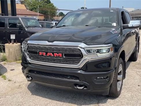 Used 2021 RAM 1500 Limited w/ Body Color Bumper Group image 29