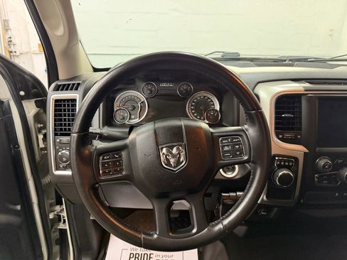 Used 2019 RAM 1500 Big Horn RWD image 19