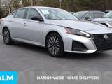 Used 2023 Nissan Altima 2.5 SV image 5