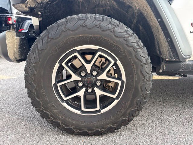 Used 2024 Jeep Wrangler Unlimited Rubicon AWD/4WD image 19