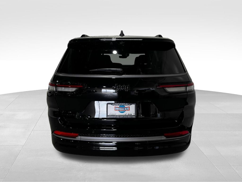 New 2026 Jeep Grand Cherokee L Limited AWD/4WD image 24