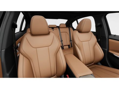 New 2026 BMW 330i xDrive Sedan w/ M Sport Package AWD/4WD image 11