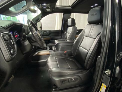 Used 2020 Chevrolet Silverado 3500 High Country w/ Z71 Off-Road Package AWD/4WD image 18