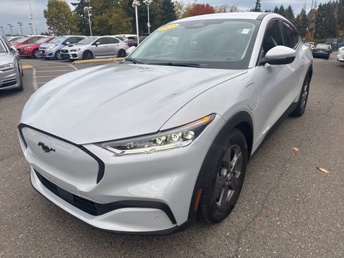 Used 2022 Ford Mustang Mach-E Select image 1