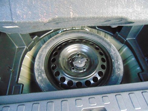 Used 2022 Chevrolet Equinox LT image 19