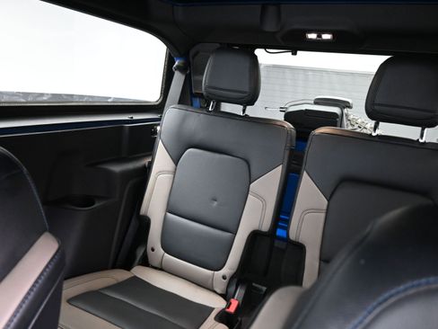 Used 2023 Ford Bronco Wildtrak image 17