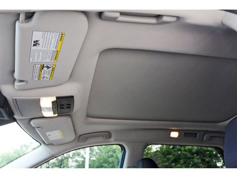 New 2026 Nissan Pathfinder SV w/ SV Premium Package FWD image 30