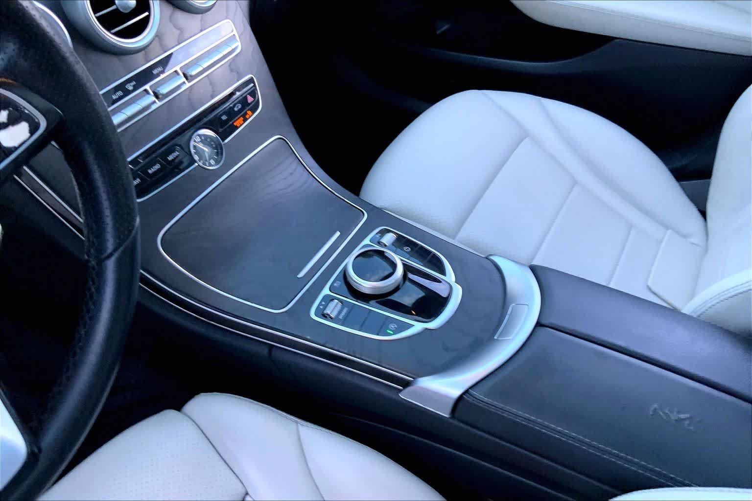 Used 2017 Mercedes-Benz C 300 Sedan image 17