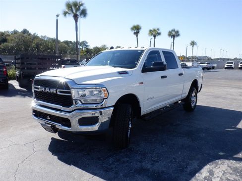 Used 2022 RAM 2500 Tradesman w/ Chrome Appearance Group image 25