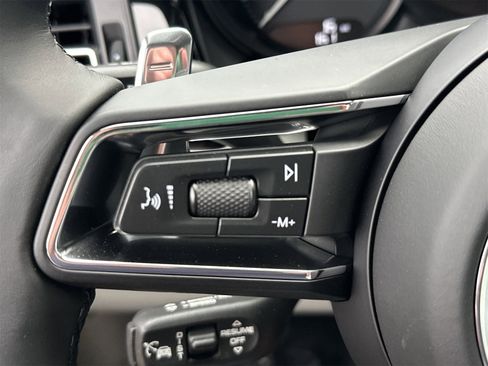 New 2025 Porsche Macan image 25