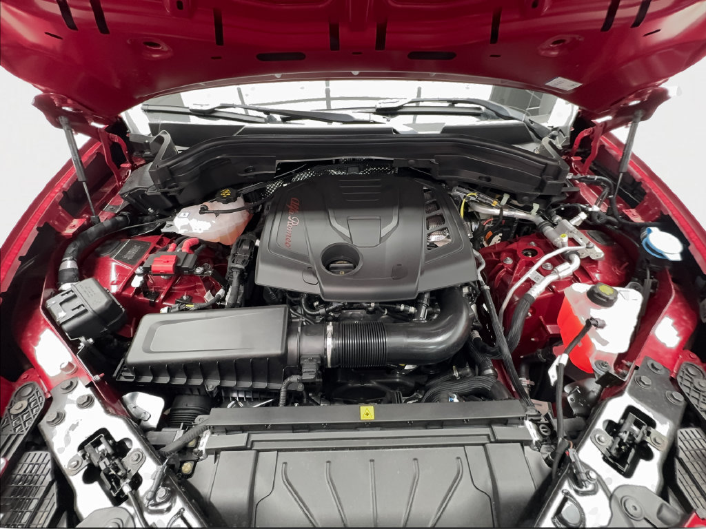New 2026 Alfa Romeo Stelvio Sprint AWD/4WD image 21