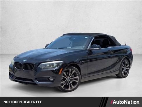 Used 2018 BMW 230i Convertible RWD image 1