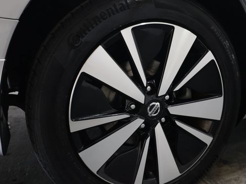 Used 2021 Nissan Altima 2.5 SV AWD/4WD image 32