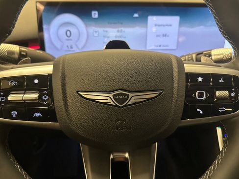 New 2026 Genesis GV70 2.5T AWD/4WD image 24