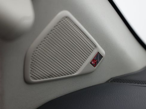 Used 2016 Nissan Titan SL RWD image 30