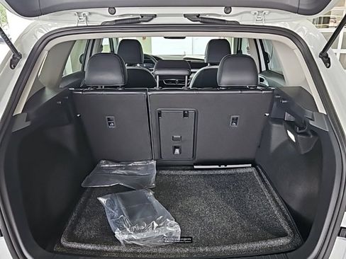 New 2026 Volkswagen Taos SE image 19