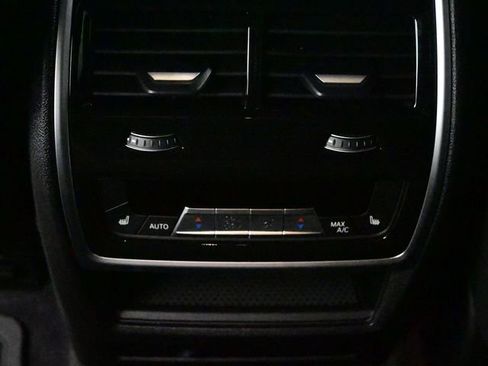 Used 2025 BMW XM AWD/4WD image 39