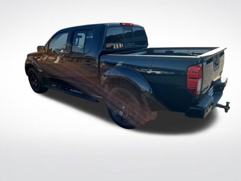 Used 2019 Nissan Frontier SV w/ Value Truck Package image 3