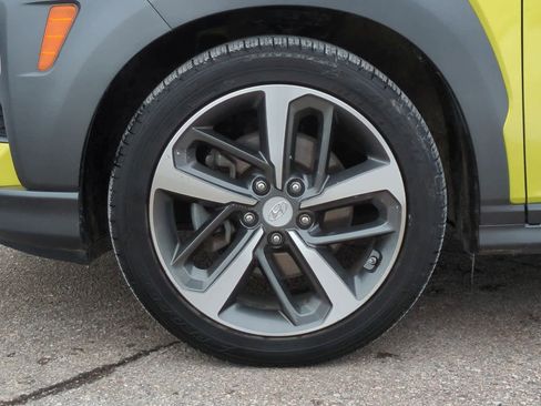 Used 2020 Hyundai Kona Limited image 14