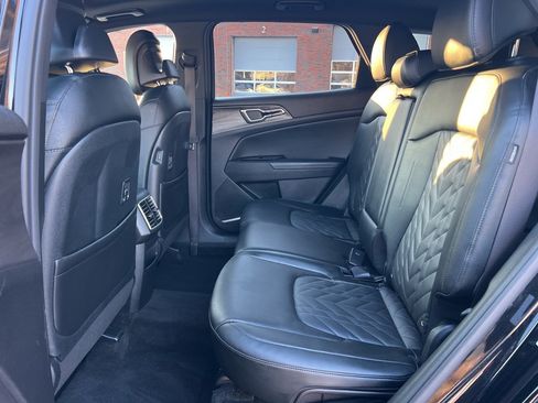 Used 2025 Kia Sportage X-Line w/ Premium Package image 25