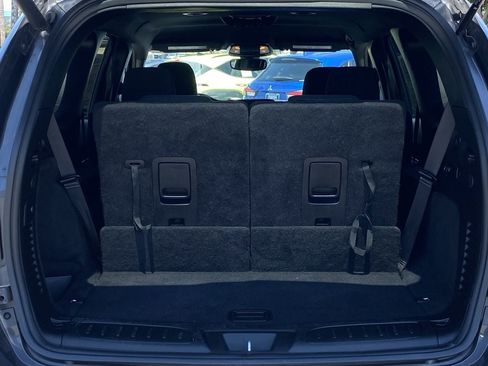 Used 2025 Dodge Durango GT RWD image 14