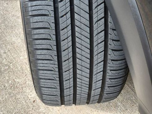 Used 2023 Buick Encore GX Select image 11