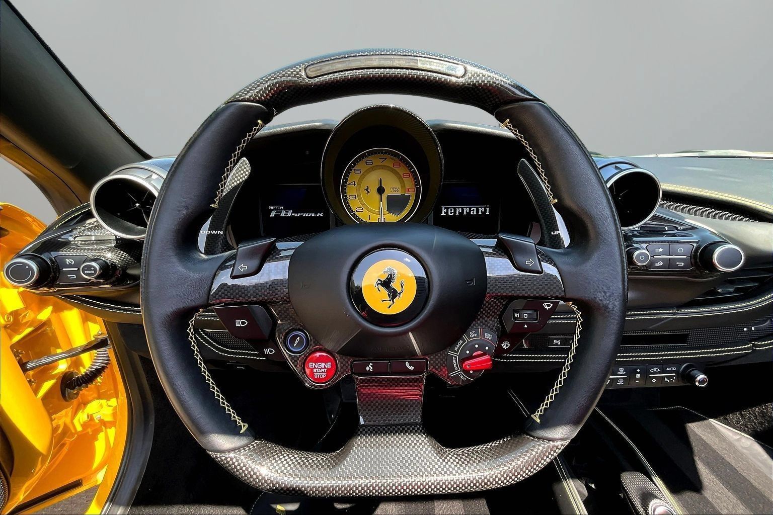 Used 2022 Ferrari F8 Tributo RWD image 9