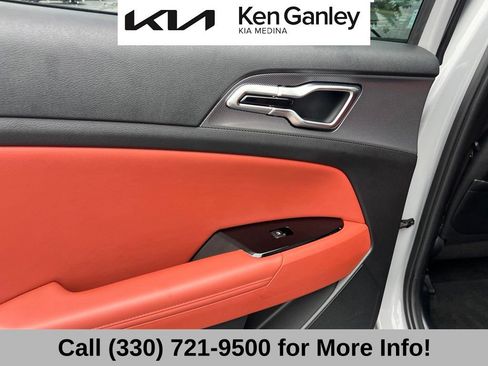 Certified 2023 Kia Sportage SX AWD/4WD image 43
