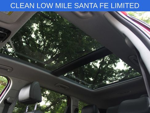 Used 2021 Hyundai Santa Fe Limited AWD/4WD image 21