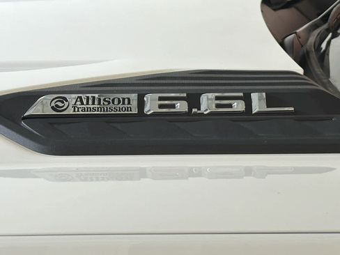 Used 2025 Chevrolet Silverado 2500 W/T w/ WT Convenience Package image 13