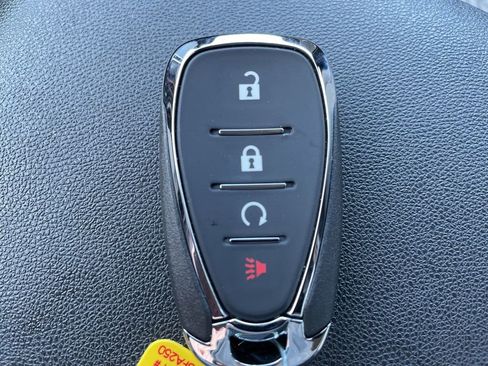 Used 2024 Chevrolet Equinox LS w/ Sport Edition image 22