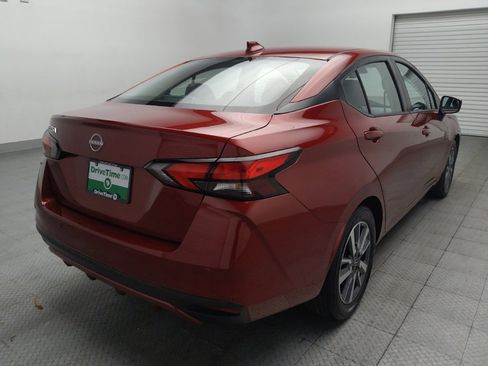 Used 2025 Nissan Versa SV FWD image 9